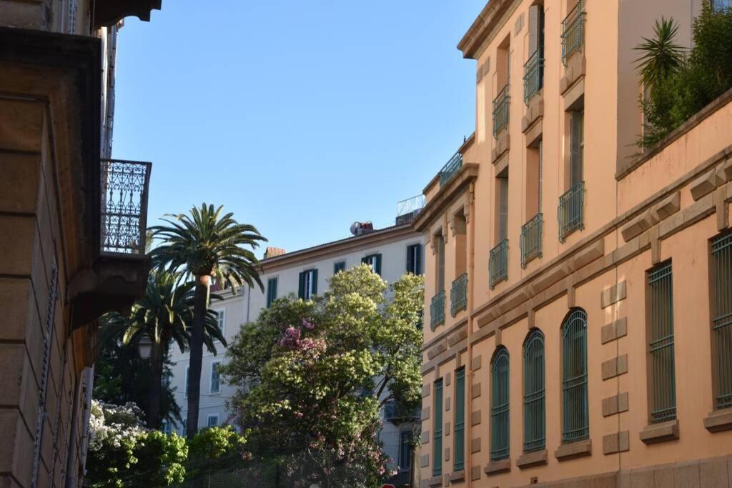 Appartement Plein De Charme - Ajaccio Hyper Centre Ngoại thất bức ảnh